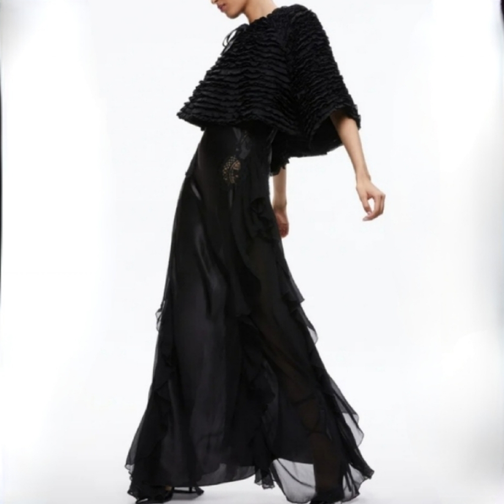 ALICE + OLIVIA Ruffle Jacket - Picture 5 of 7